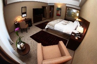 Bourbon Conmebol Hotel