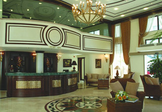 Rocks Hotel & Casino