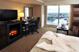 Hilton Hotel & Suites Niagara Falls/Fallsview