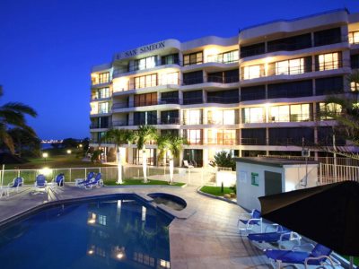 San Simeon Apartments