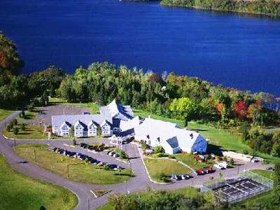 Riverside Resort And Conference Centre