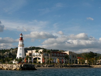Lighthouse Marina Resort