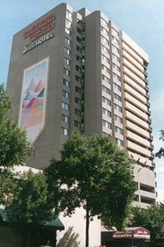 Alberta Place Suite Hotel