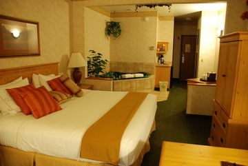 HOLIDAY INN EXPRESS HOTEL & SUITES RATON