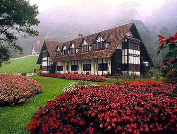 LAKEHOUSE