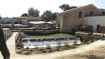 Clarion Suites Narbonne Ile Du Gua