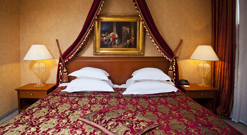 Golden Garden Boutique Hotel