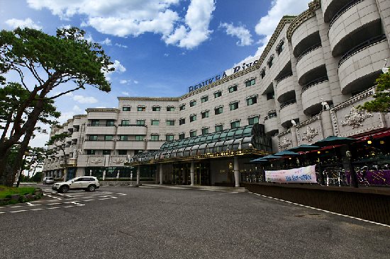 GunSan Riverhill Hotel