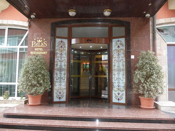 PALAS COMPLEX