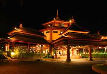 Jayakarta Beach Resort