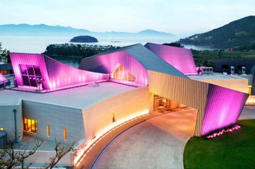 HILTON NAMHAE GOLF AND SPA RES
