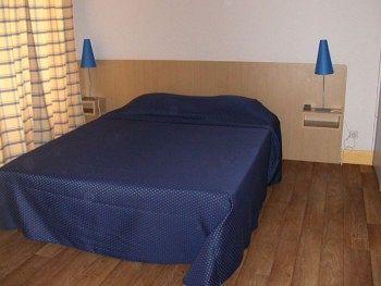 Cleotel