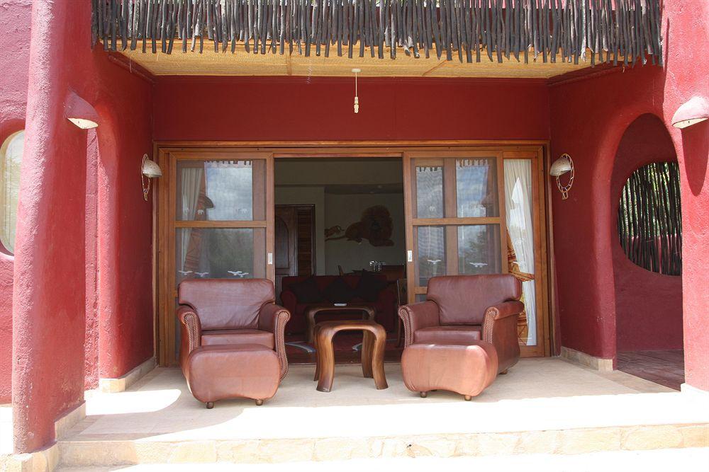 Amboseli Serena Safari Lodge