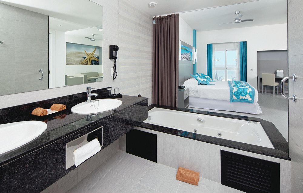 Hotel Riu Playa Blanca - All Inclusive