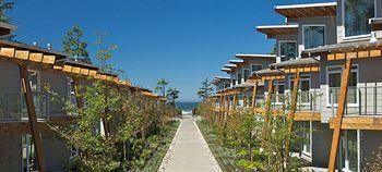 Cox Bay Beach Resort