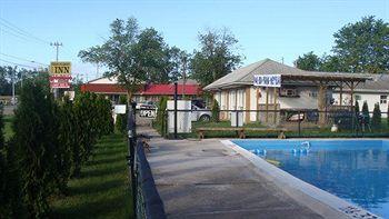 Three Diamond Inn