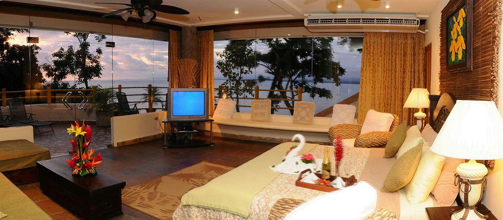 Issimo Suites Boutique Hotel & Spa