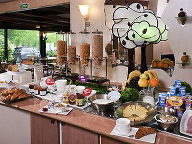 Ibis Senlis