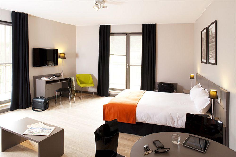 Dock Ouest Residence