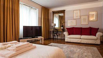 Milan Royal Suites