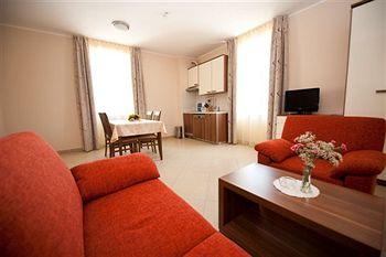 Apartments Vila Piranesi