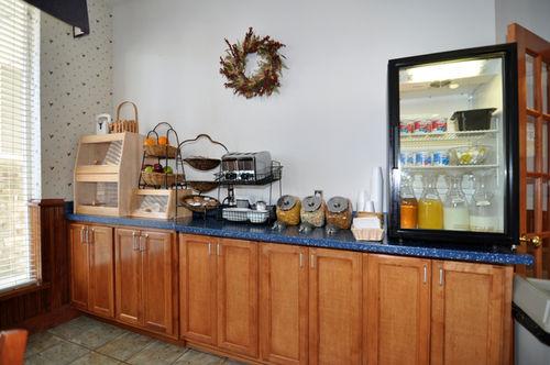 Best Western Wheatland Inn