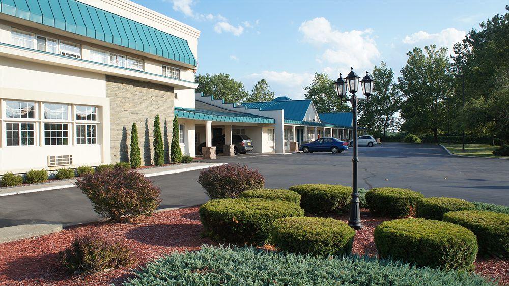 Red Carpet Inn
