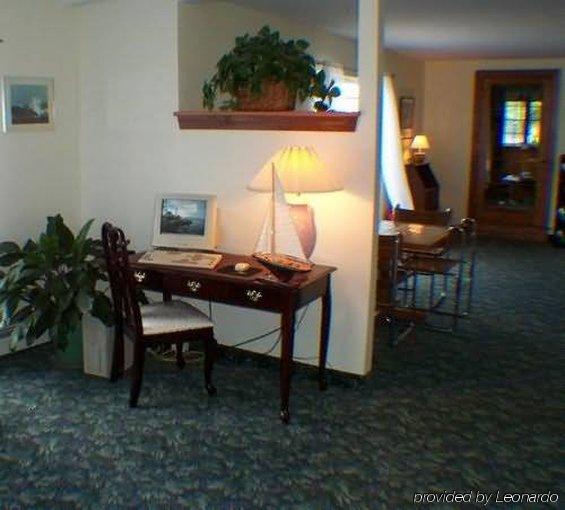 Casco Bay Inn