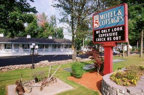 EXIT 5 MOTEL AND COTTAGES