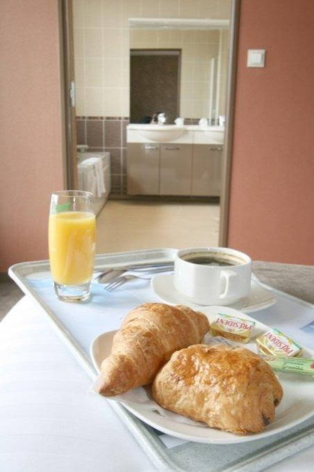 Brit Hotel Du Parc - Fougeres