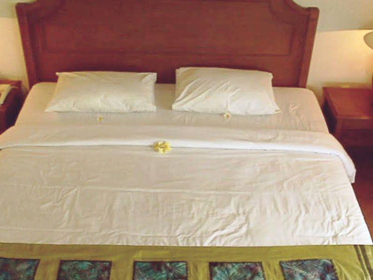 Dewi Sinta Hotel and Restaurant