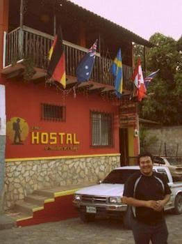 Hotel & Hostal Berakah