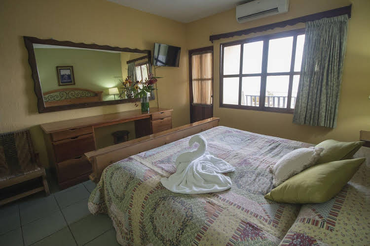 Hotel Santana