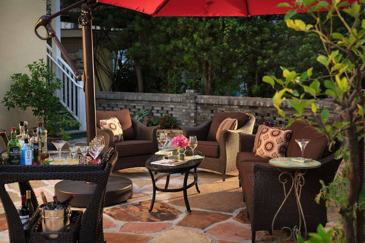 Azalea Inn & Gardens