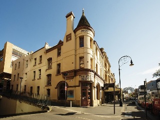 Russell Hotel In The Rocks