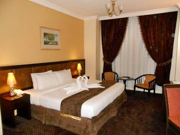 Al Madinah Concorde Hotel