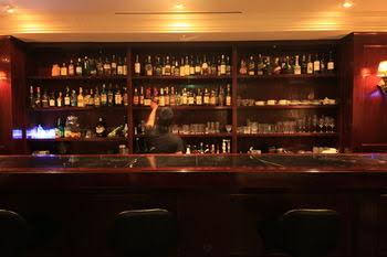 Van CortLandt Hotel