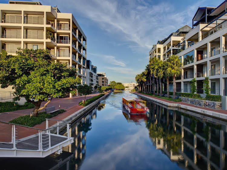 Marina Waterfront Apartments