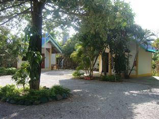 Chutinan Resort