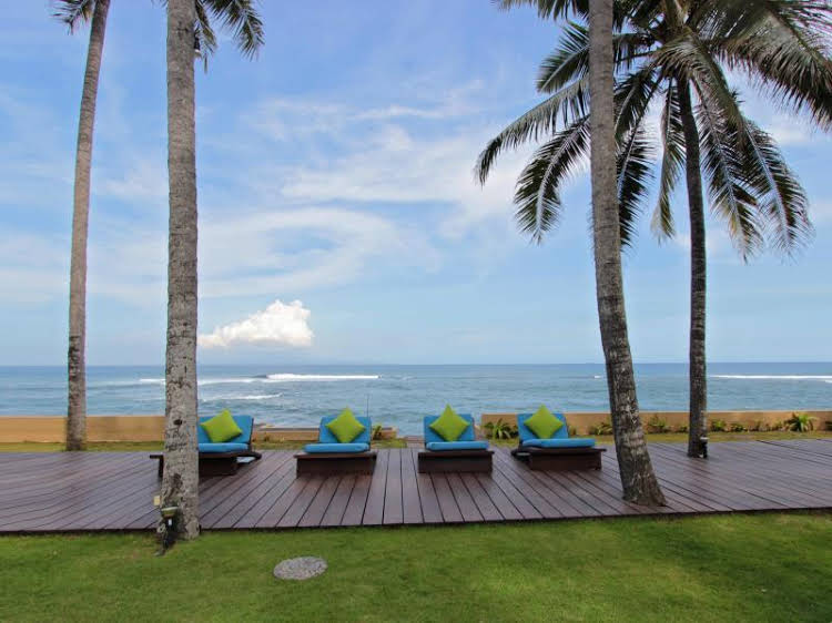 Villa Samudra Luxury Beachfront