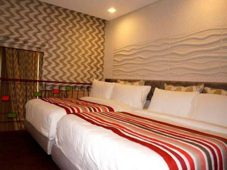 Camaya Coast Hotel