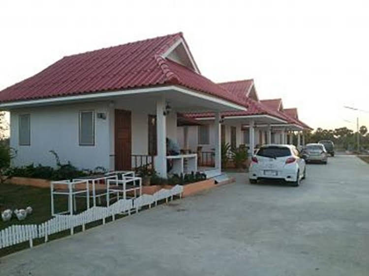 Baan Suan Karn Resort