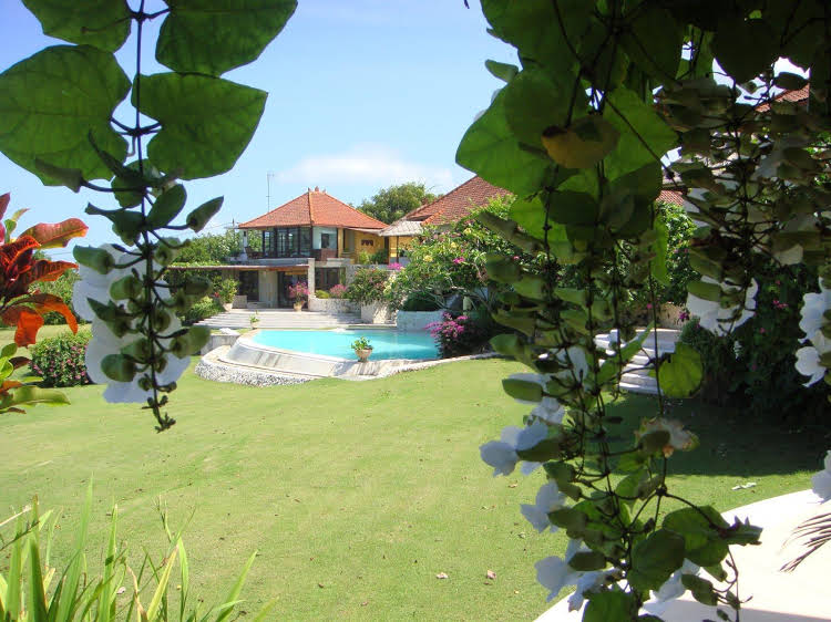 Villa Bidadari Nusa Dua Bali
