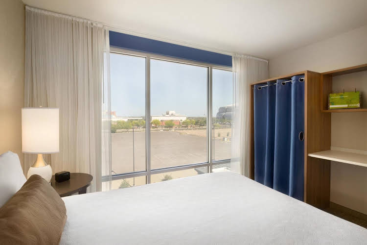 Home2 Suites by Hilton Phoenix GlendaleWestgate