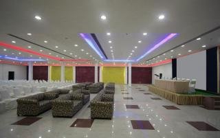 Clarks inn Kaushambi
