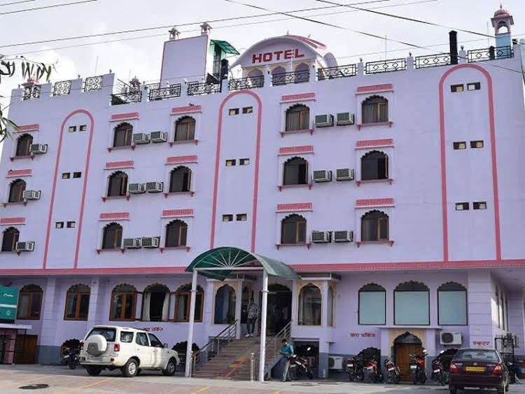 Cube Inn Jaipur