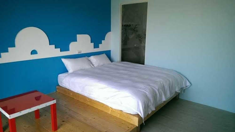 Country Lane Hostel