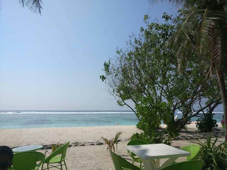 Simry Beachside