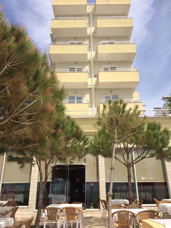 Hotel Edart