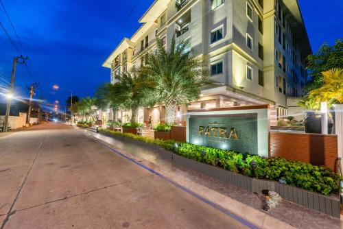 Patra Luxury Hotel